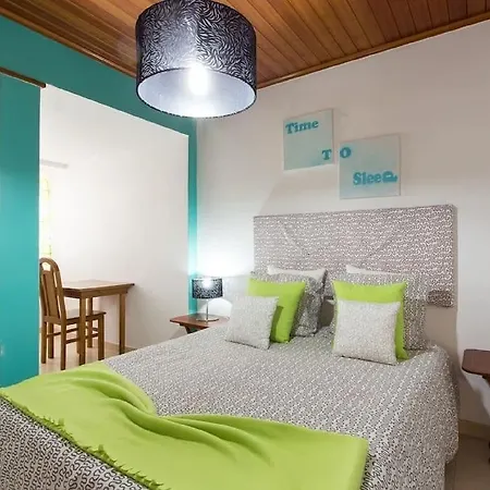 Appartement Namaste T5 Center Of C / Garagem E Central Aquecimento